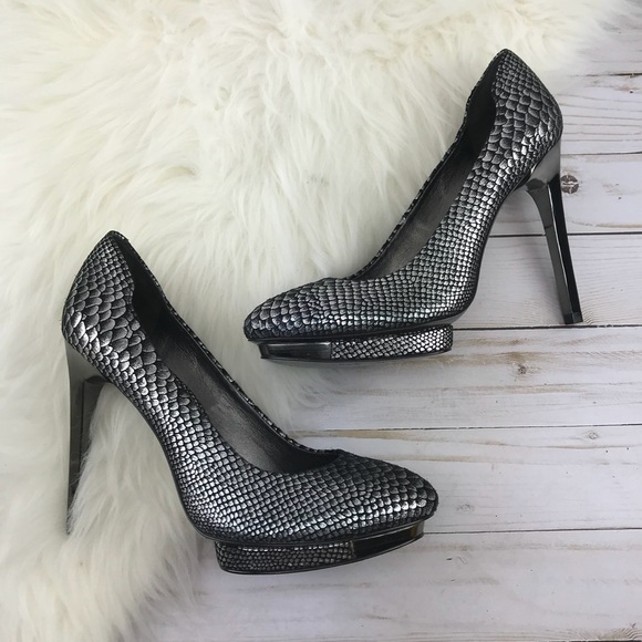 BCBGMAXARIZA Metallic Snake Scale Heels - Picture 2 of 6